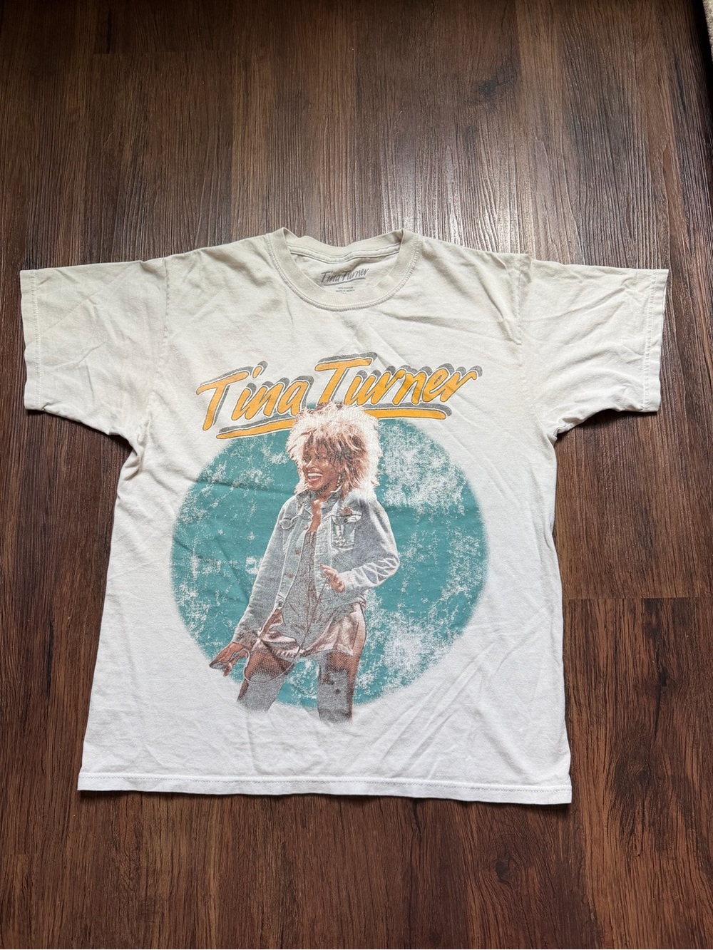 Tina Turner Graphic Cream T-Shirt